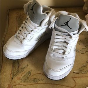 White Jordana size 13c